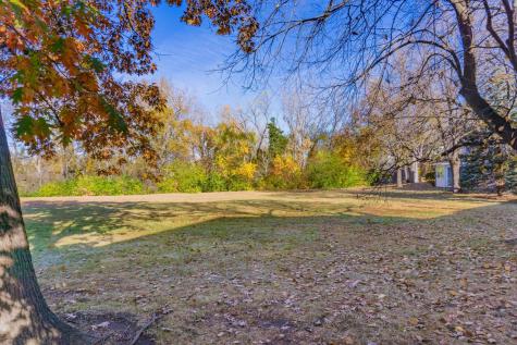 7922 Timber Lake Drive Eden Prairie MN 55347