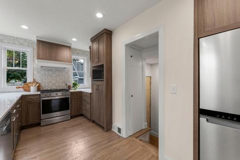5003 Fairview Avenue N Crystal MN 55429