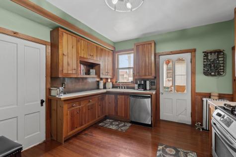 105 Kenilworth Avenue N Lanesboro MN 55949