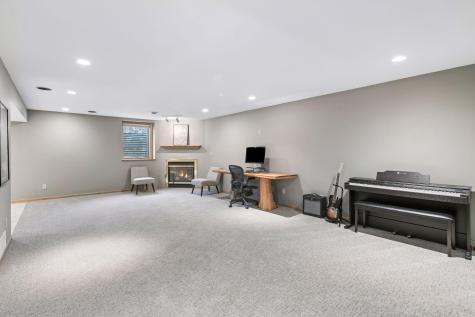 10535 Mississippi Boulevard NW Coon Rapids MN 55433