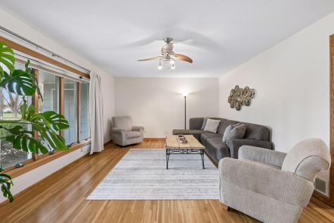 10535 Mississippi Boulevard NW Coon Rapids MN 55433