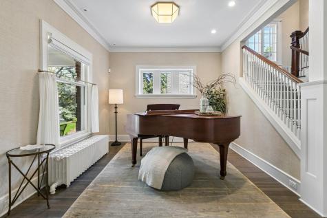1777 Knox Avenue S Minneapolis MN 55403