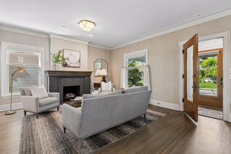 1777 Knox Avenue S Minneapolis MN 55403