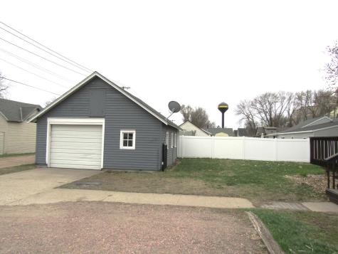 215 7th Street Dawson MN 56232