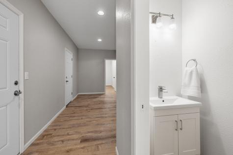 411 4th Street N Sartell MN 56377