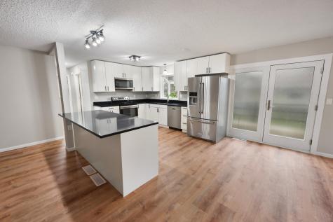 411 4th Street N Sartell MN 56377