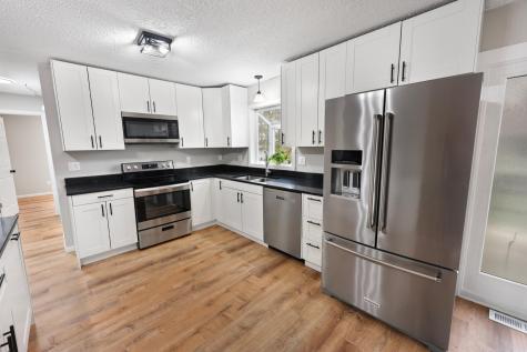 411 4th Street N Sartell MN 56377