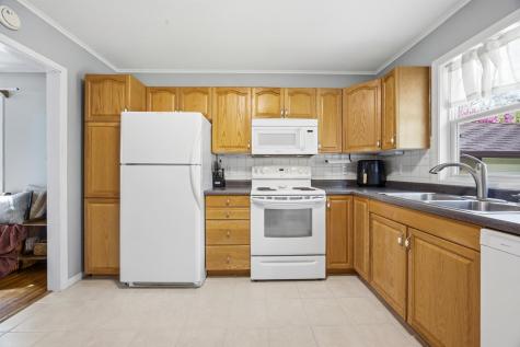 1219 12th Street S Moorhead MN 56560