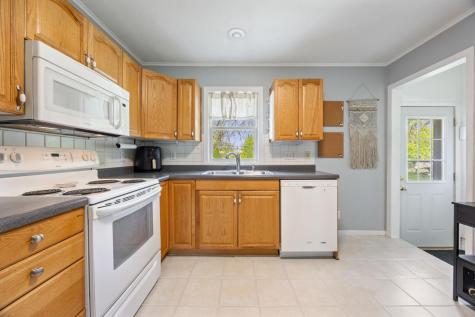 1219 12th Street S Moorhead MN 56560