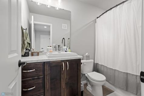 4866 Hampton Circle S Moorhead MN 56560