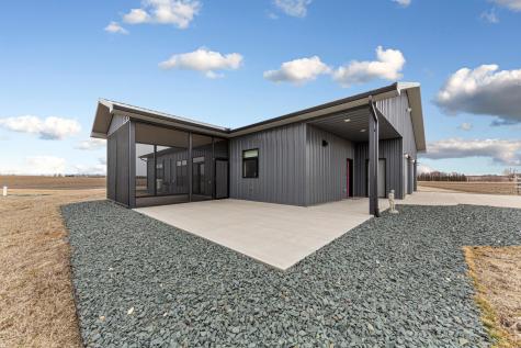 17742 280th Avenue Ellendale MN 56026