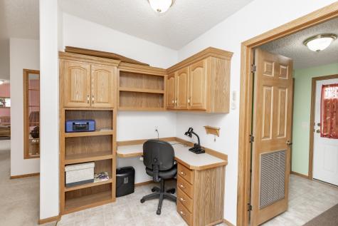 1008 4th Avenue E West Fargo ND 58078