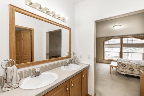 1008 4th Avenue E West Fargo ND 58078