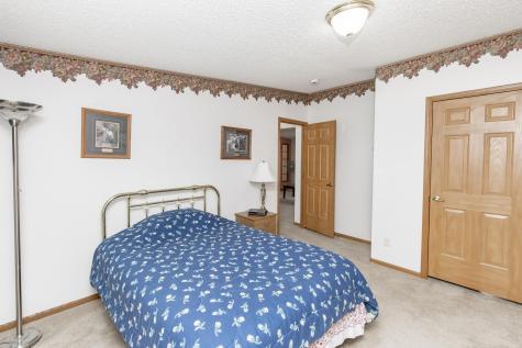 1008 4th Avenue E West Fargo ND 58078