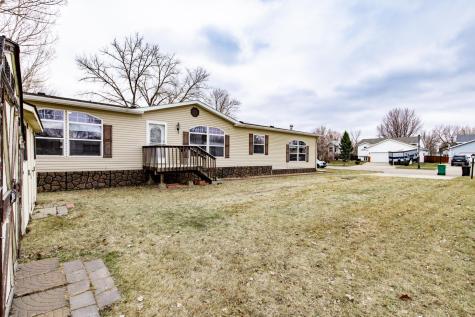 1008 4th Avenue E West Fargo ND 58078