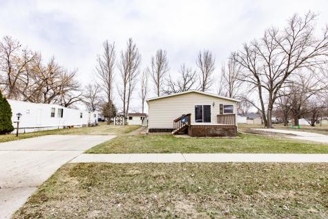 1008 4th Avenue E West Fargo ND 58078