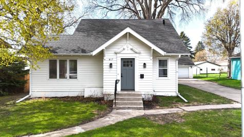 817 W Lincoln Avenue Fergus Falls MN 56537