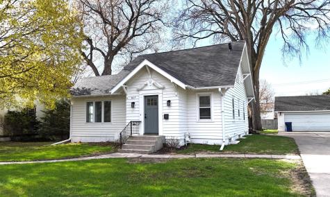 817 W Lincoln Avenue Fergus Falls MN 56537