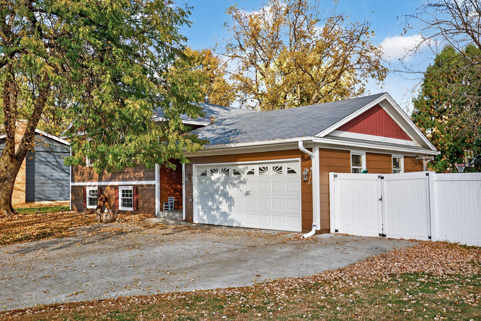 14696 Dory Court Apple Valley MN 55124