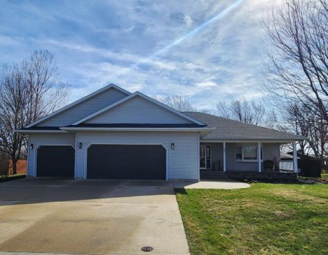 905 4th Avenue SE Pipestone MN 56164