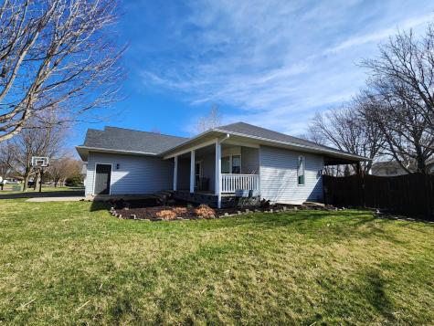 905 4th Avenue SE Pipestone MN 56164