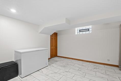 1523 Queen Avenue N Minneapolis MN 55411