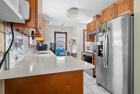 1523 Queen Avenue N Minneapolis MN 55411