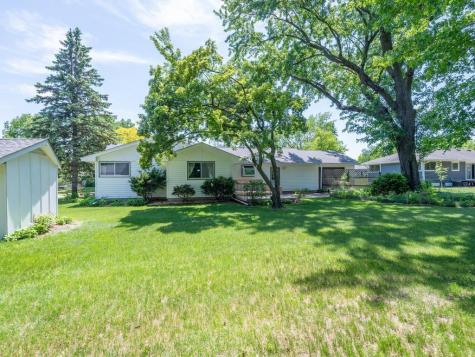 199 Colleen Avenue Shoreview MN 55126