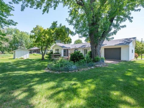 199 Colleen Avenue Shoreview MN 55126