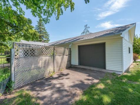 199 Colleen Avenue Shoreview MN 55126