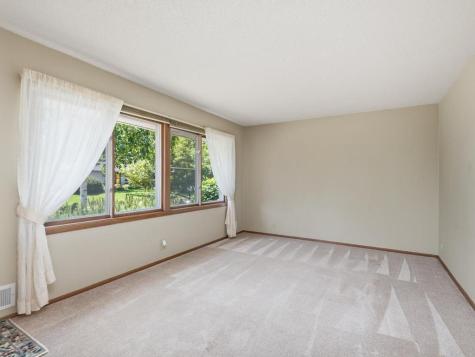199 Colleen Avenue Shoreview MN 55126