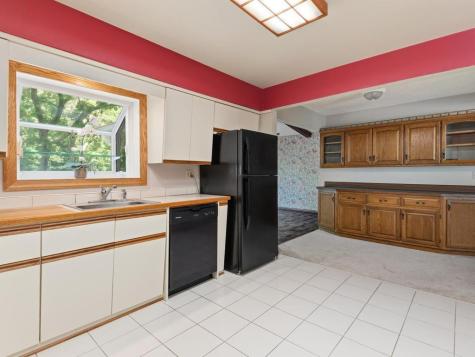 199 Colleen Avenue Shoreview MN 55126