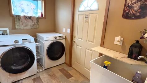 359 Hill Street E Hammond MN 55991