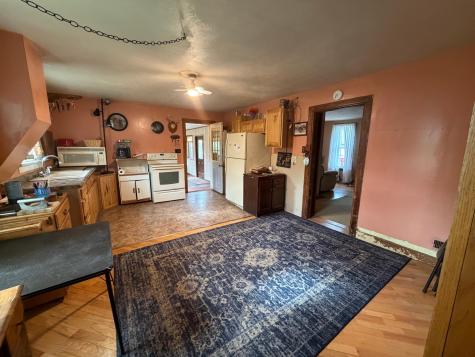 359 Hill Street E Hammond MN 55991