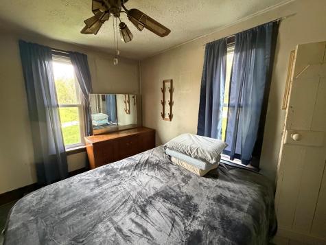 359 Hill Street E Hammond MN 55991
