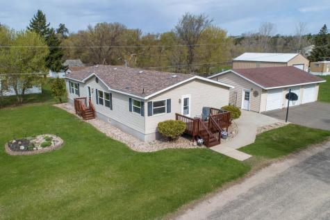 211 E Central Avenue Clitherall MN 56524