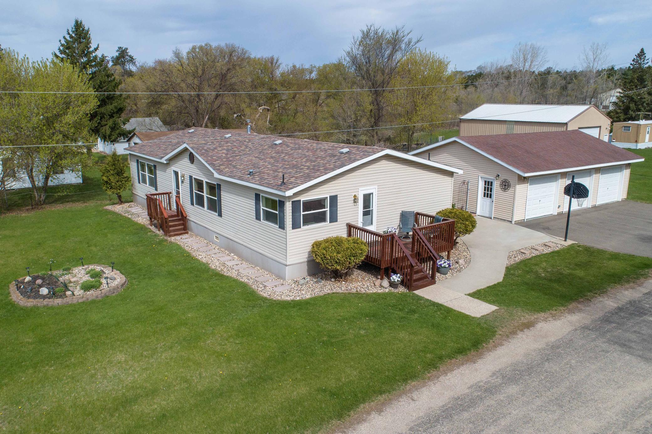 211 E Central Avenue Clitherall MN 56524