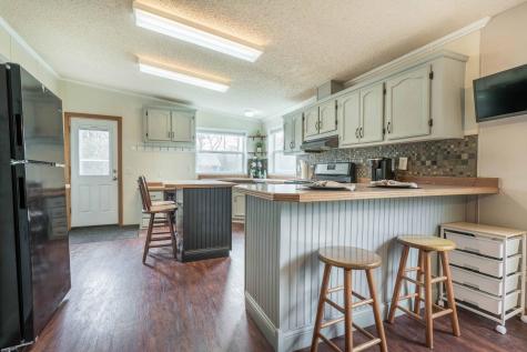 211 E Central Avenue Clitherall MN 56524