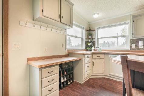 211 E Central Avenue Clitherall MN 56524