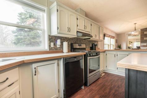 211 E Central Avenue Clitherall MN 56524