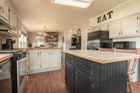 211 E Central Avenue Clitherall MN 56524