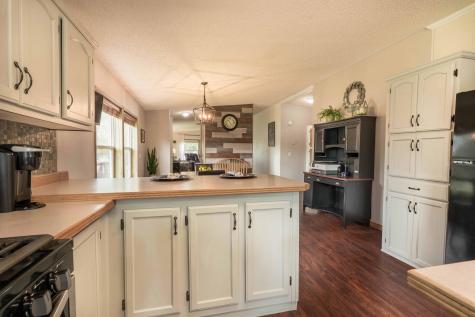 211 E Central Avenue Clitherall MN 56524