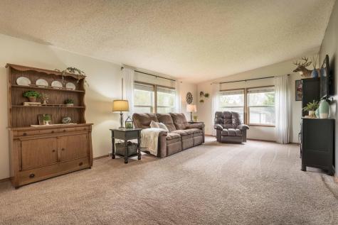 211 E Central Avenue Clitherall MN 56524