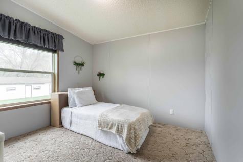 211 E Central Avenue Clitherall MN 56524