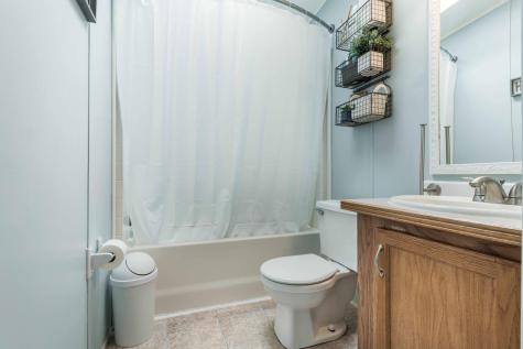 211 E Central Avenue Clitherall MN 56524