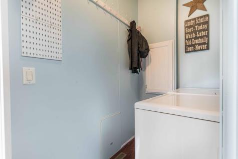 211 E Central Avenue Clitherall MN 56524