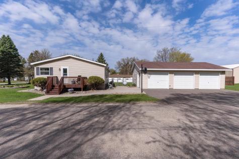 211 E Central Avenue Clitherall MN 56524