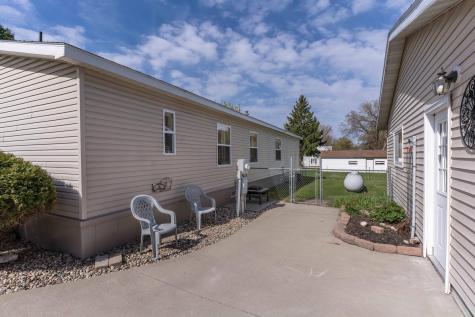 211 E Central Avenue Clitherall MN 56524