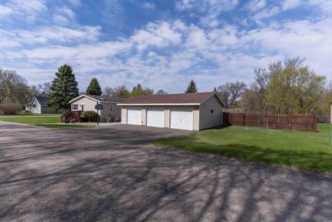 211 E Central Avenue Clitherall MN 56524