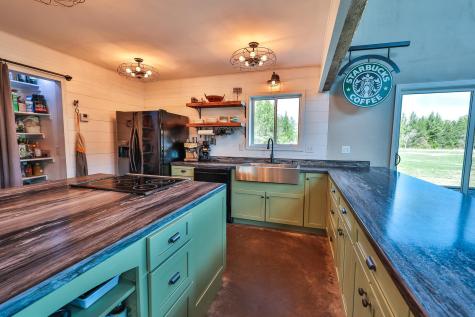 393 West Avenue Nevis MN 56467